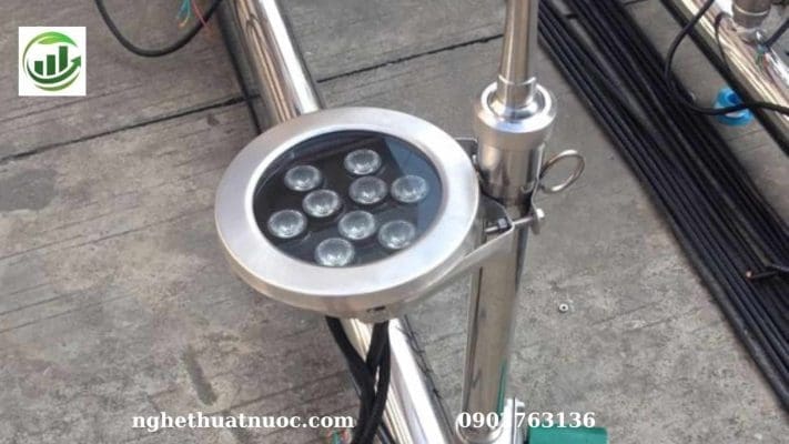 Đèn LED âm nước 12V 24V inox đúc nguyên khối chống nước IP68