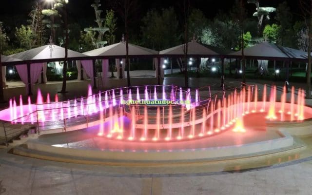 Vòi Phun Cây Thông (Cascade Jet): Kỹ Thuật Tạo Khối & Bí Quyết Vận Hành | QK Art Bộ điều khiển nhạc nước DMX trung tâm