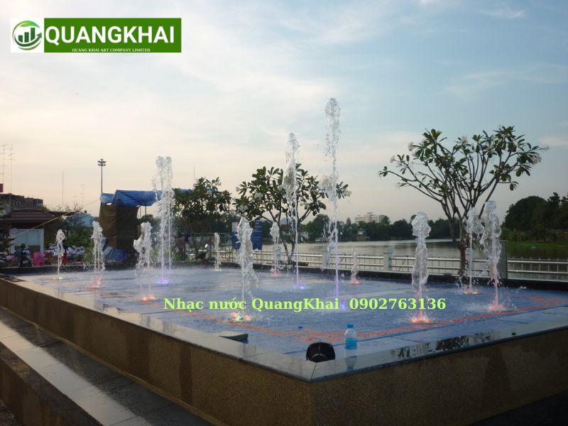 Đài phun nước đẹp âm sàn kết hợp tia nước và ánh sáng LED