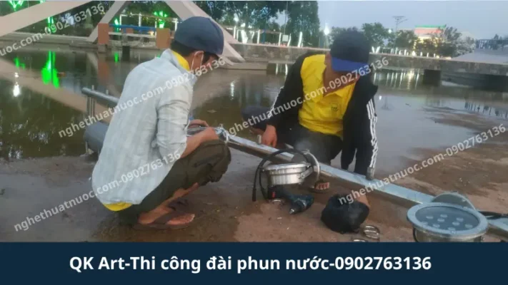 Kỹ sư QK Art thi công lắp đặt khung dàn đài phun nước